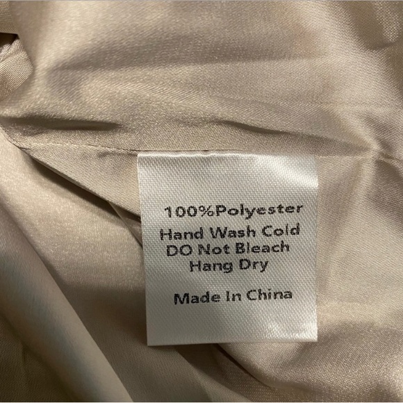 Mod Ref Neutral Tank NWT Beige Medium - Picture 6 of 6